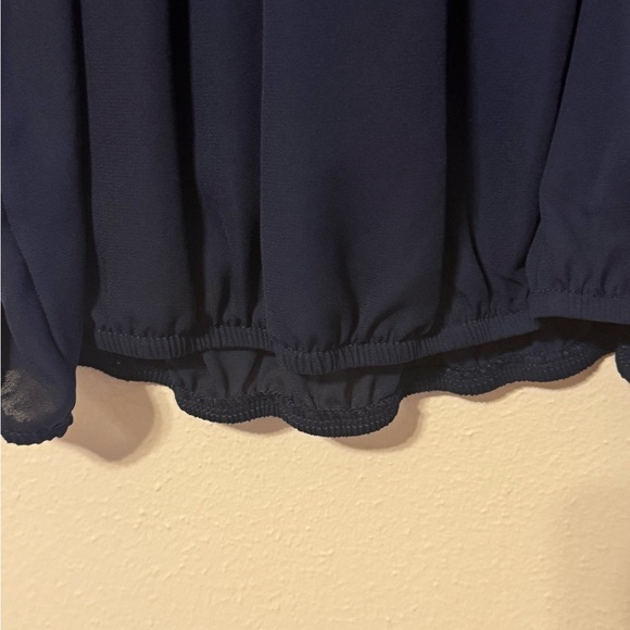 Elegant Dark Navy Women's Top - Picture 5 of 10